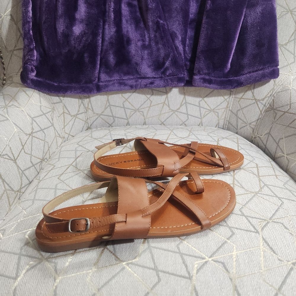NWOT Lucky Brand Strappy Sandals Brown - Picture 2 of 5